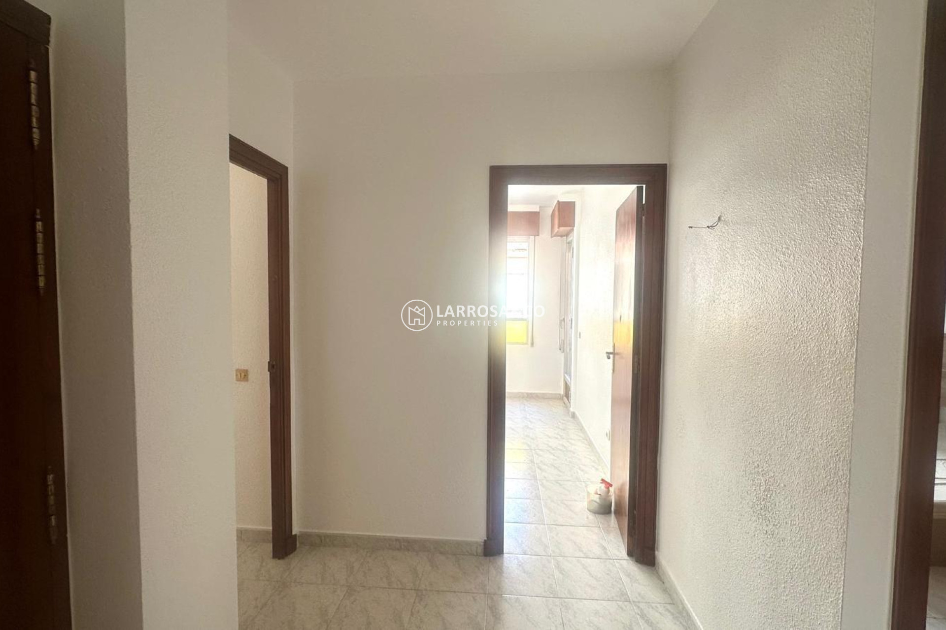 Resale - Apartment - Torrevieja - Estacion de autobuses