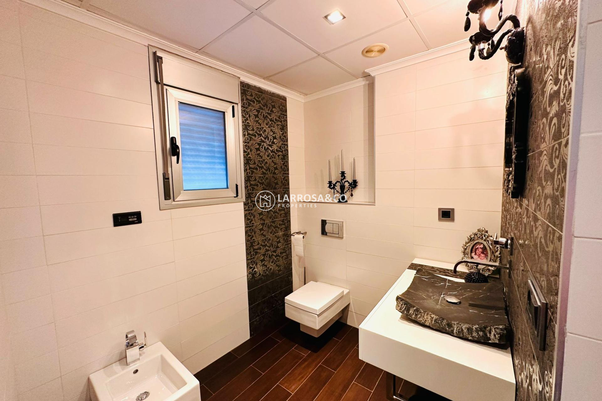 Resale - Apartment - Torrevieja - Estacion de autobuses