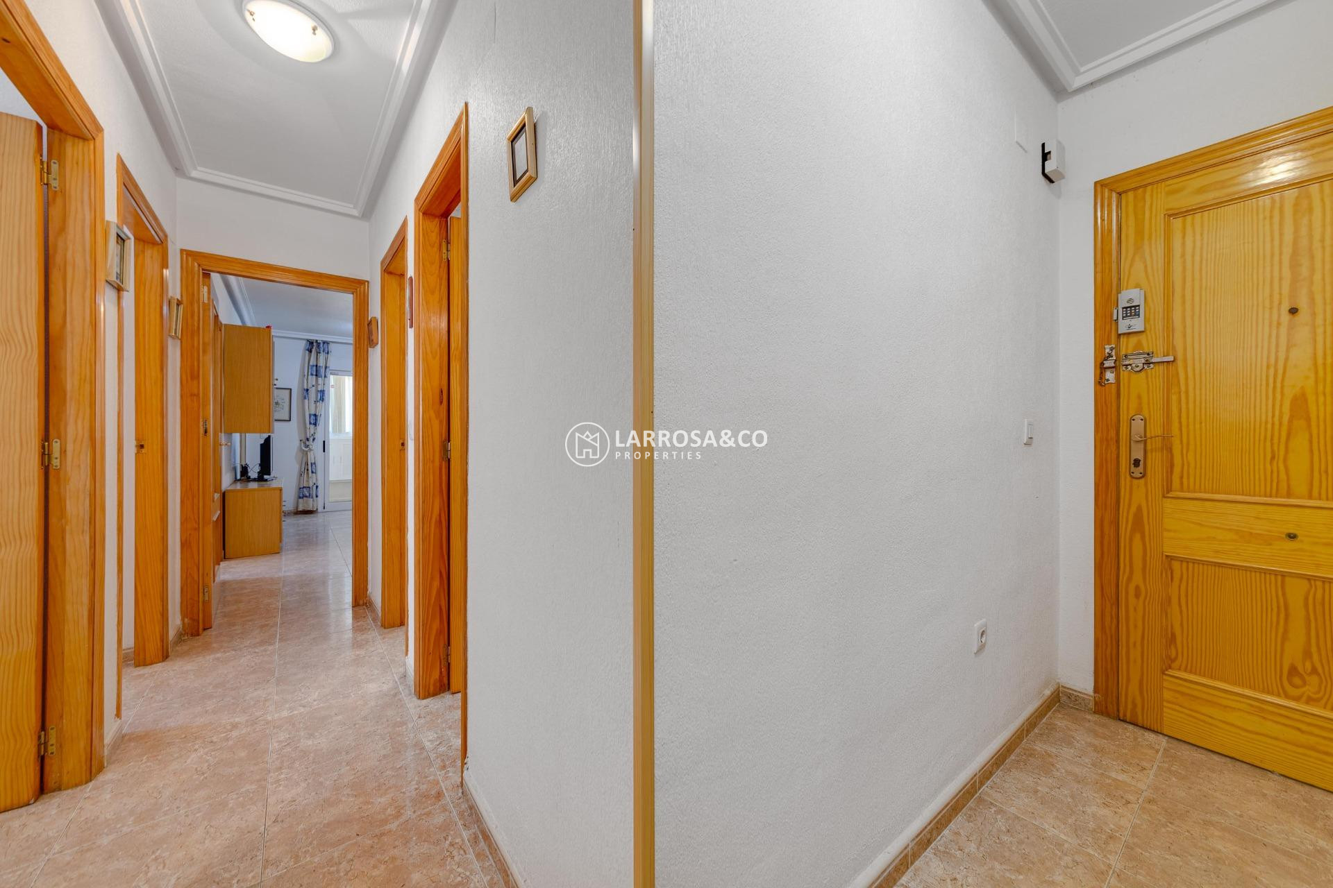 Resale - Apartment - Torrevieja - Habaneras