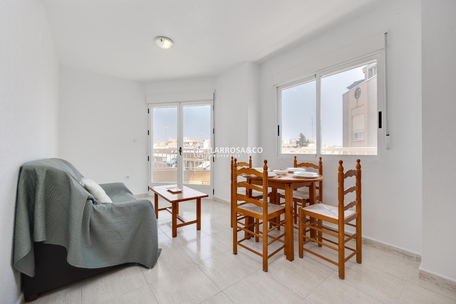 Resale - Apartment - Torrevieja - Habaneras