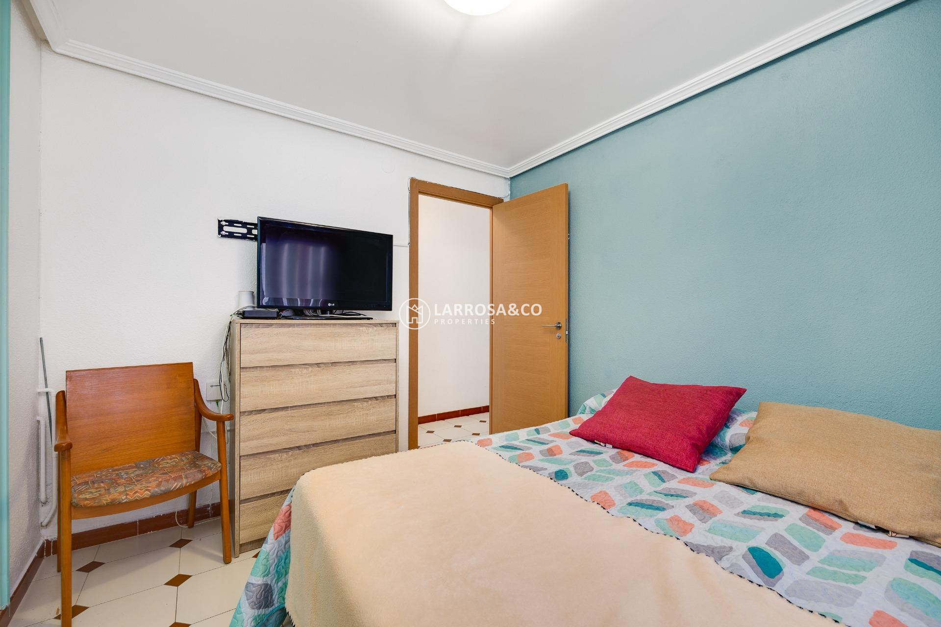 Resale - Apartment - Torrevieja - Habaneras