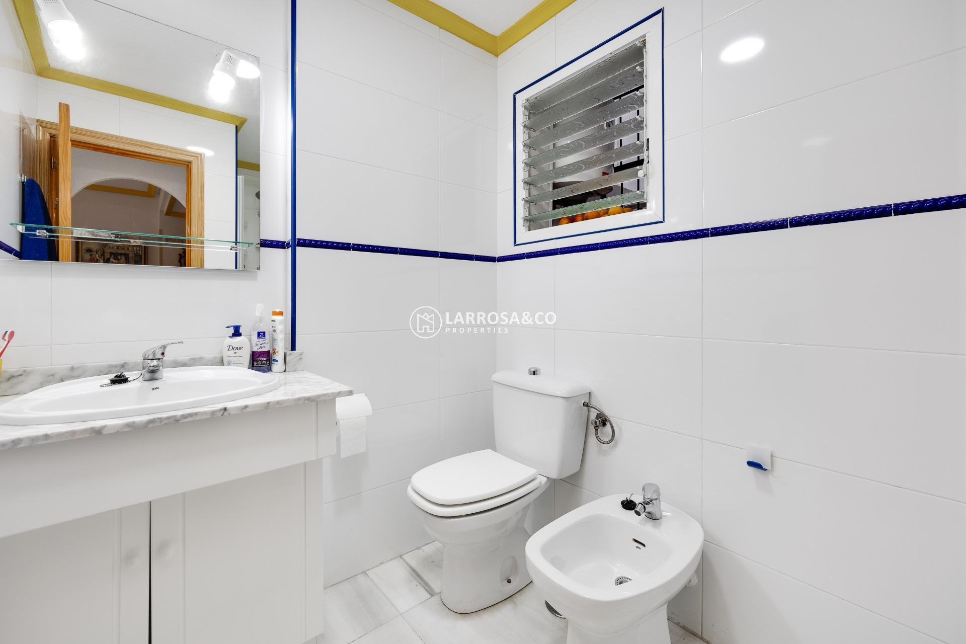 Resale - Apartment - Torrevieja - Habaneras