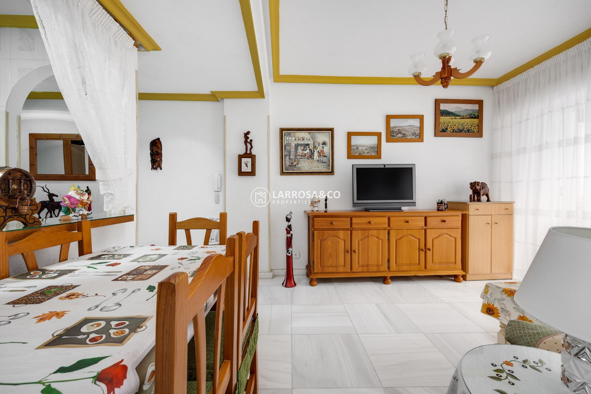 Resale - Apartment - Torrevieja - Habaneras