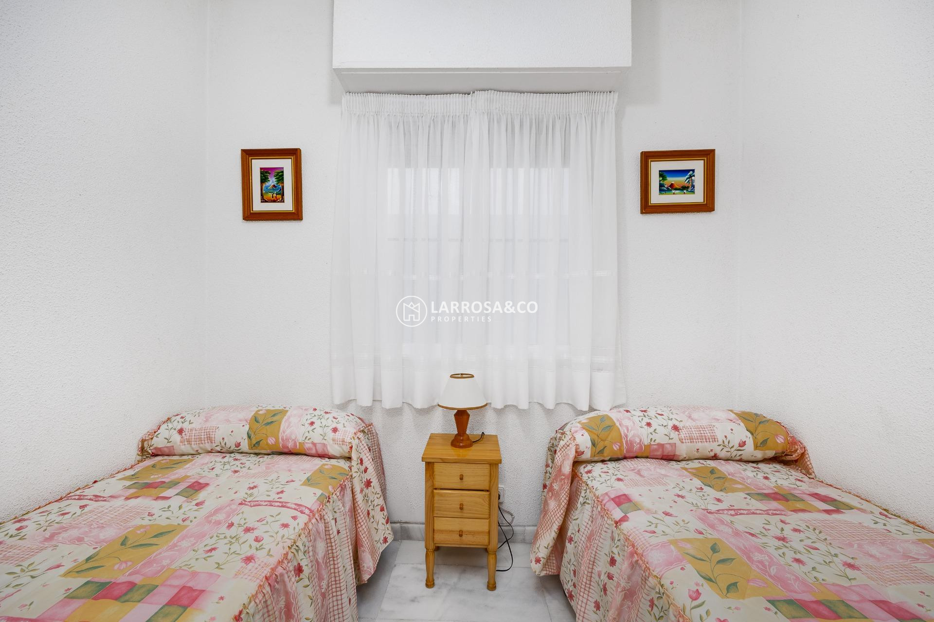 Resale - Apartment - Torrevieja - Habaneras