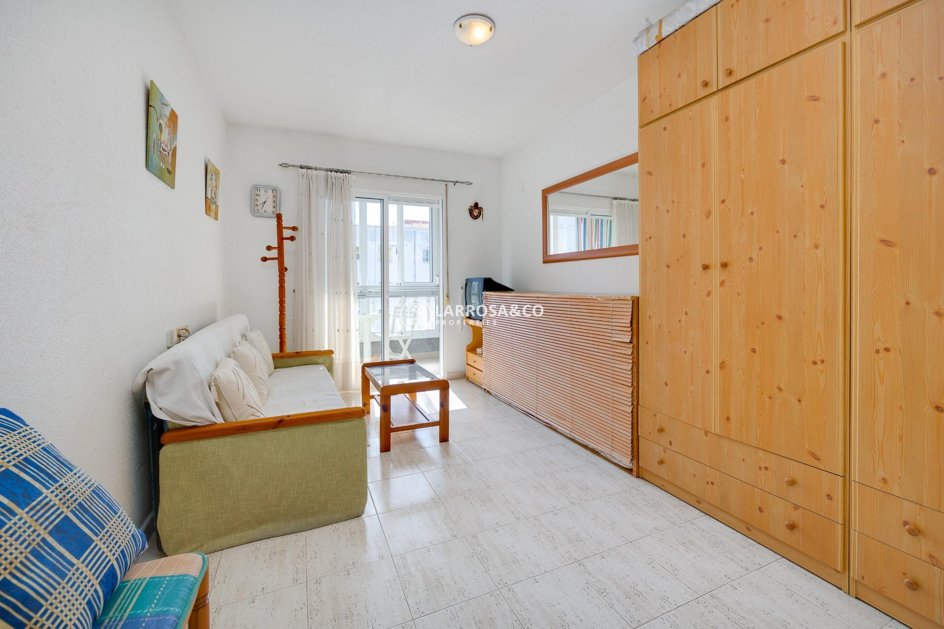 Resale - Apartment - Torrevieja - Habaneras