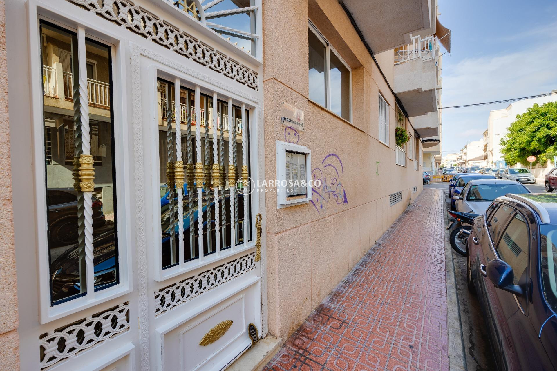 Resale - Apartment - Torrevieja - Habaneras