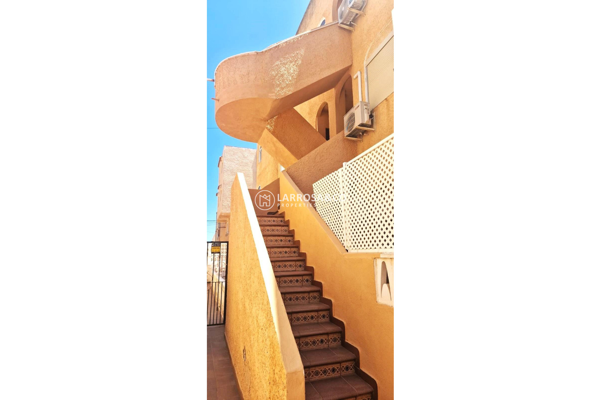 Resale - Apartment - Torrevieja - La Mata