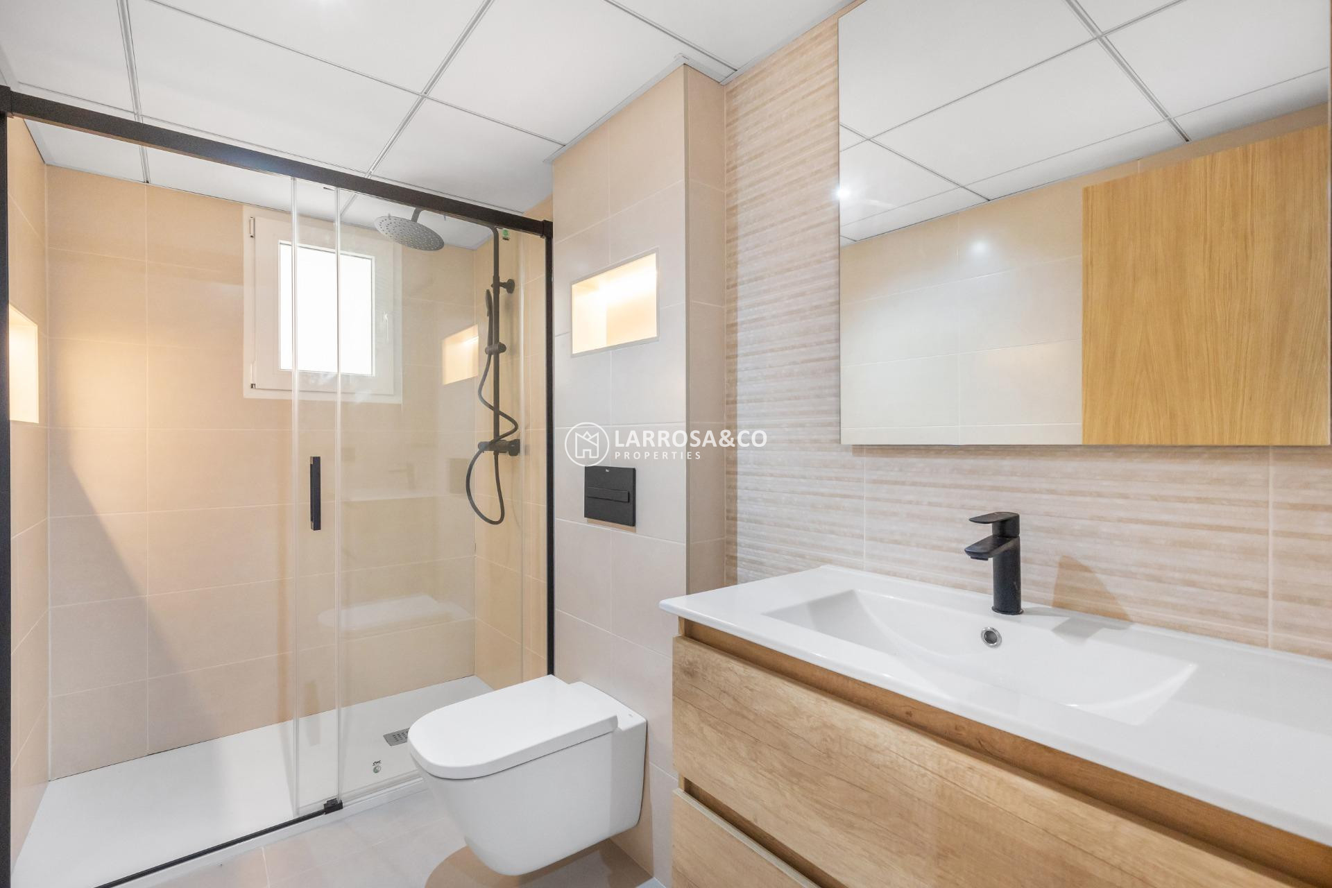 Resale - Apartment - Torrevieja - La Mata