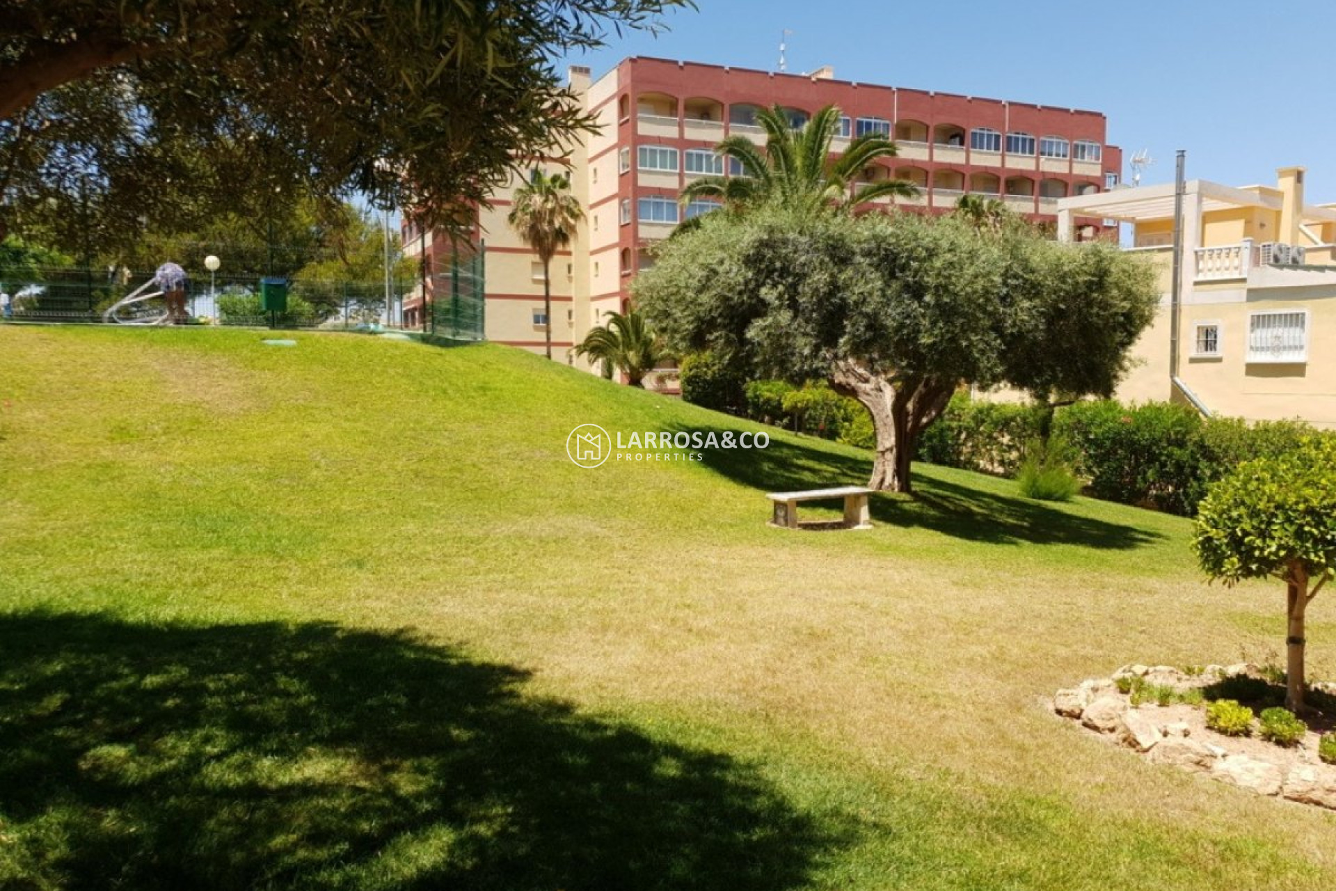 Resale - Apartment - Torrevieja - La Mata