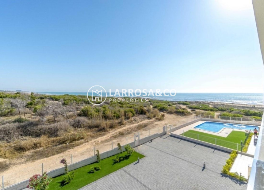 Resale - Apartment - Torrevieja - La Mata