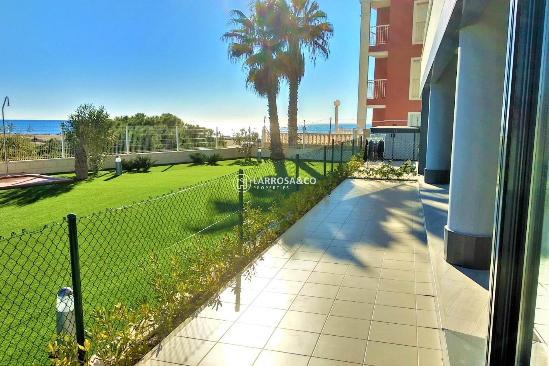 Resale - Apartment - Torrevieja - La Mata