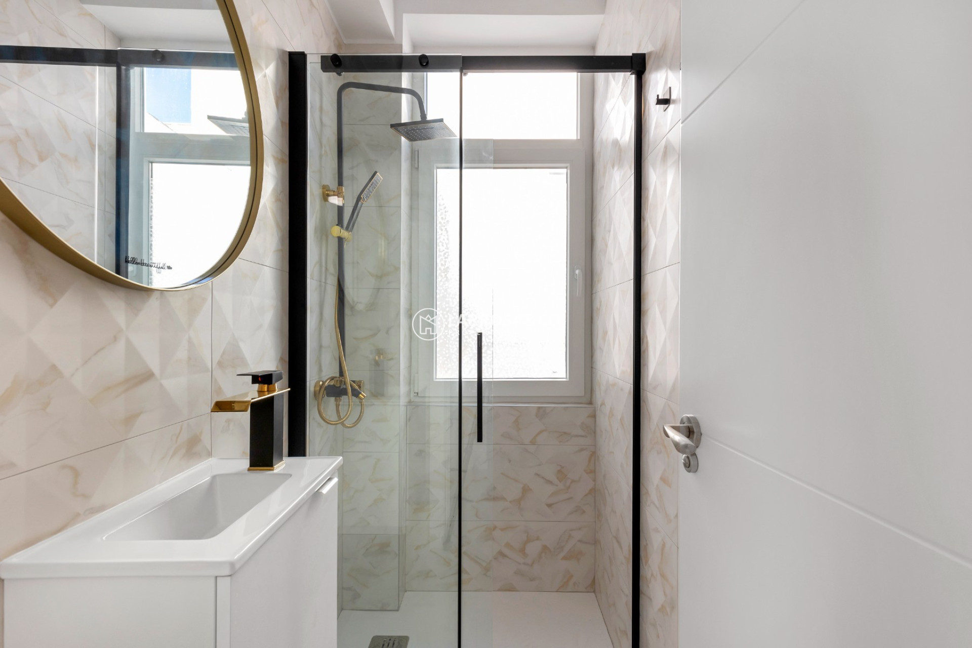 Resale - Apartment - Torrevieja - La Mata