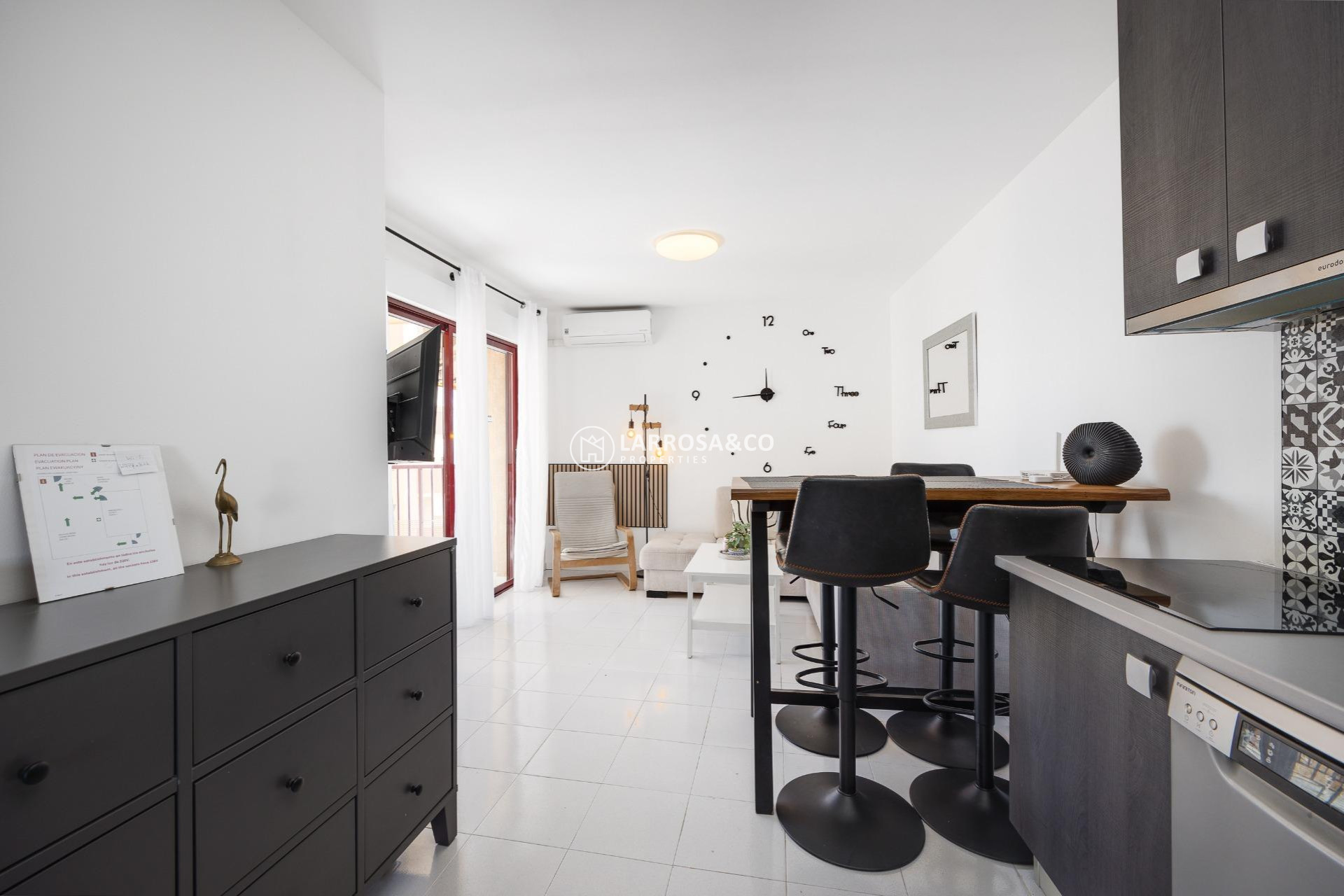 Resale - Apartment - Torrevieja - La Mata