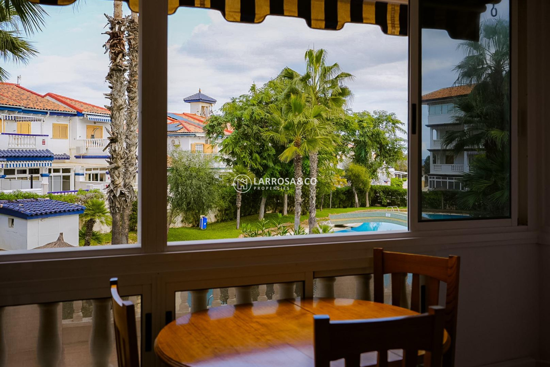 Resale - Apartment - Torrevieja - La Mata