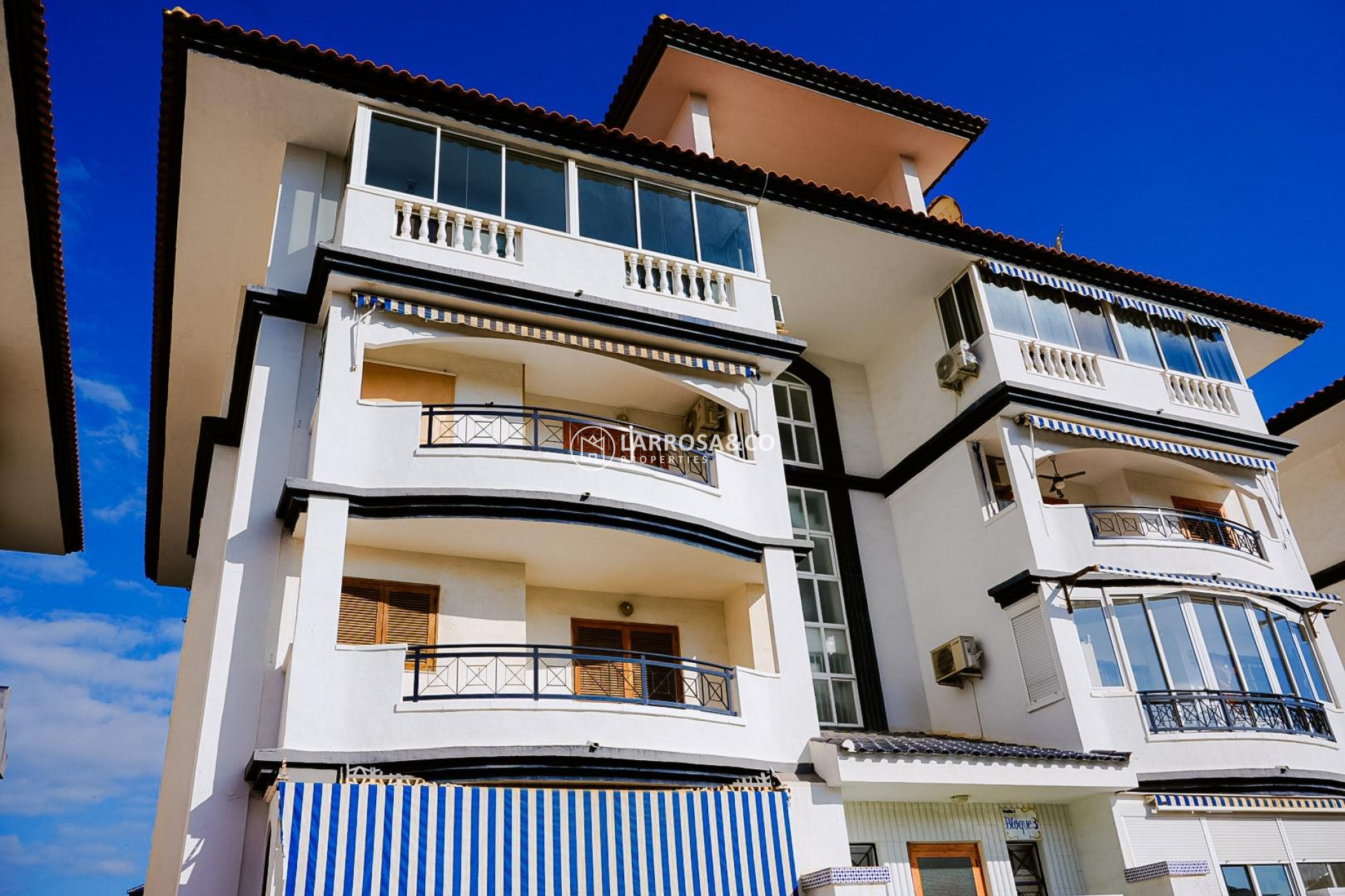 Resale - Apartment - Torrevieja - La Mata