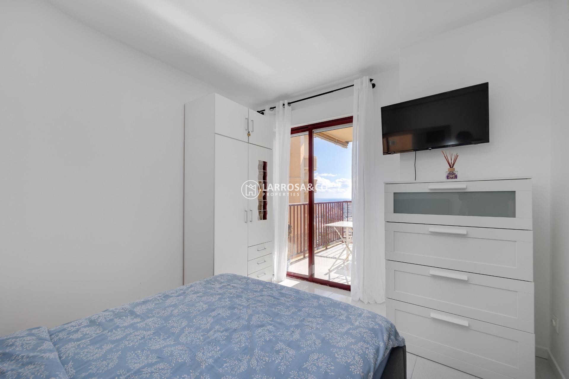 Resale - Apartment - Torrevieja - La Mata