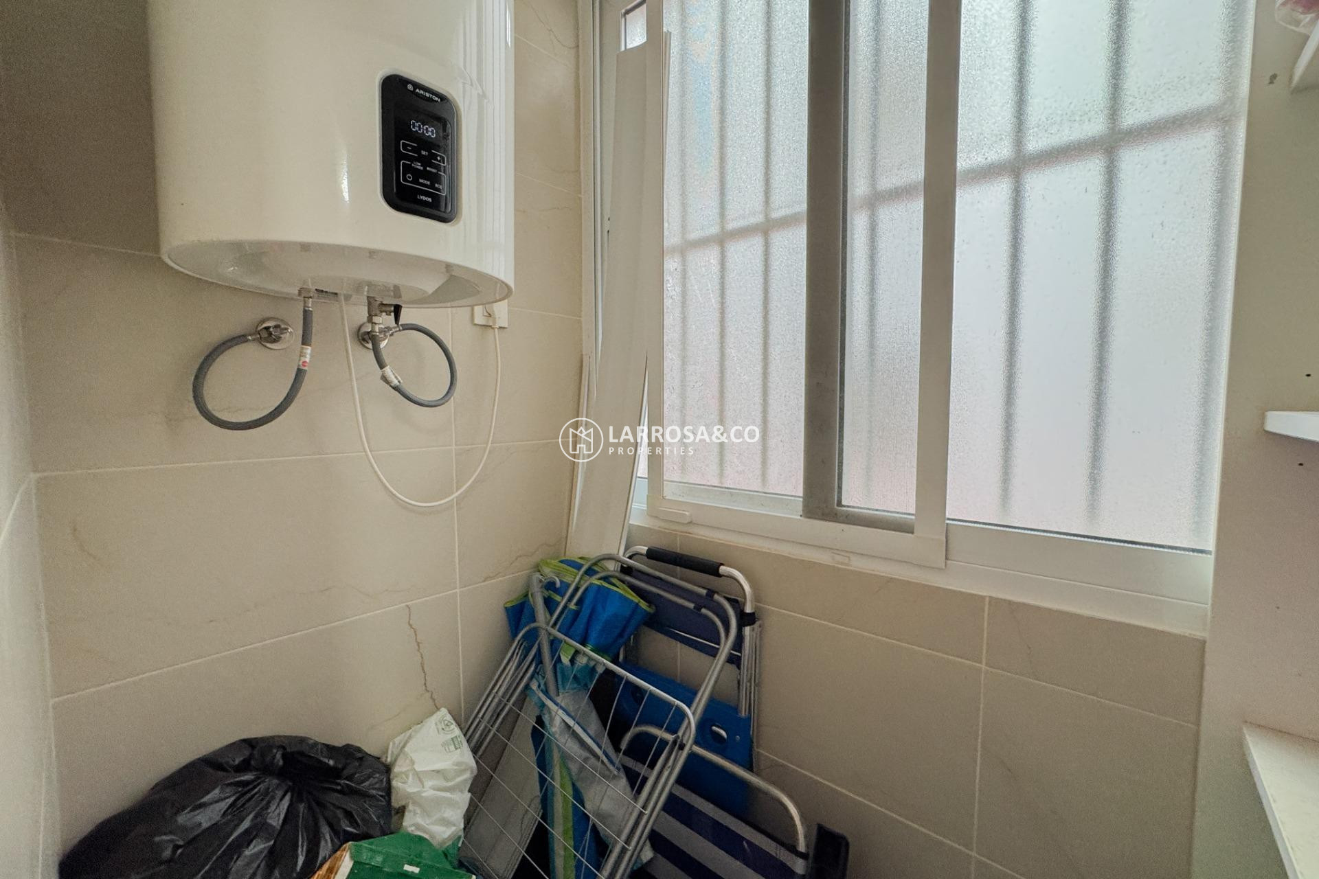 Resale - Apartment - Torrevieja - La Mata