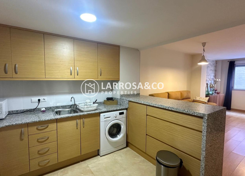 Resale - Apartment - Torrevieja - La Mata