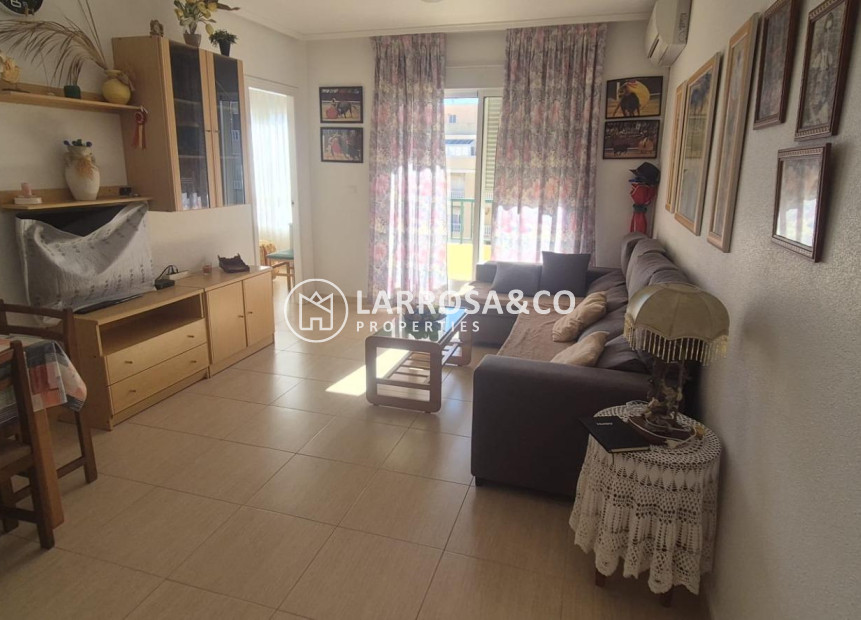 Resale - Apartment - Torrevieja - La Mata