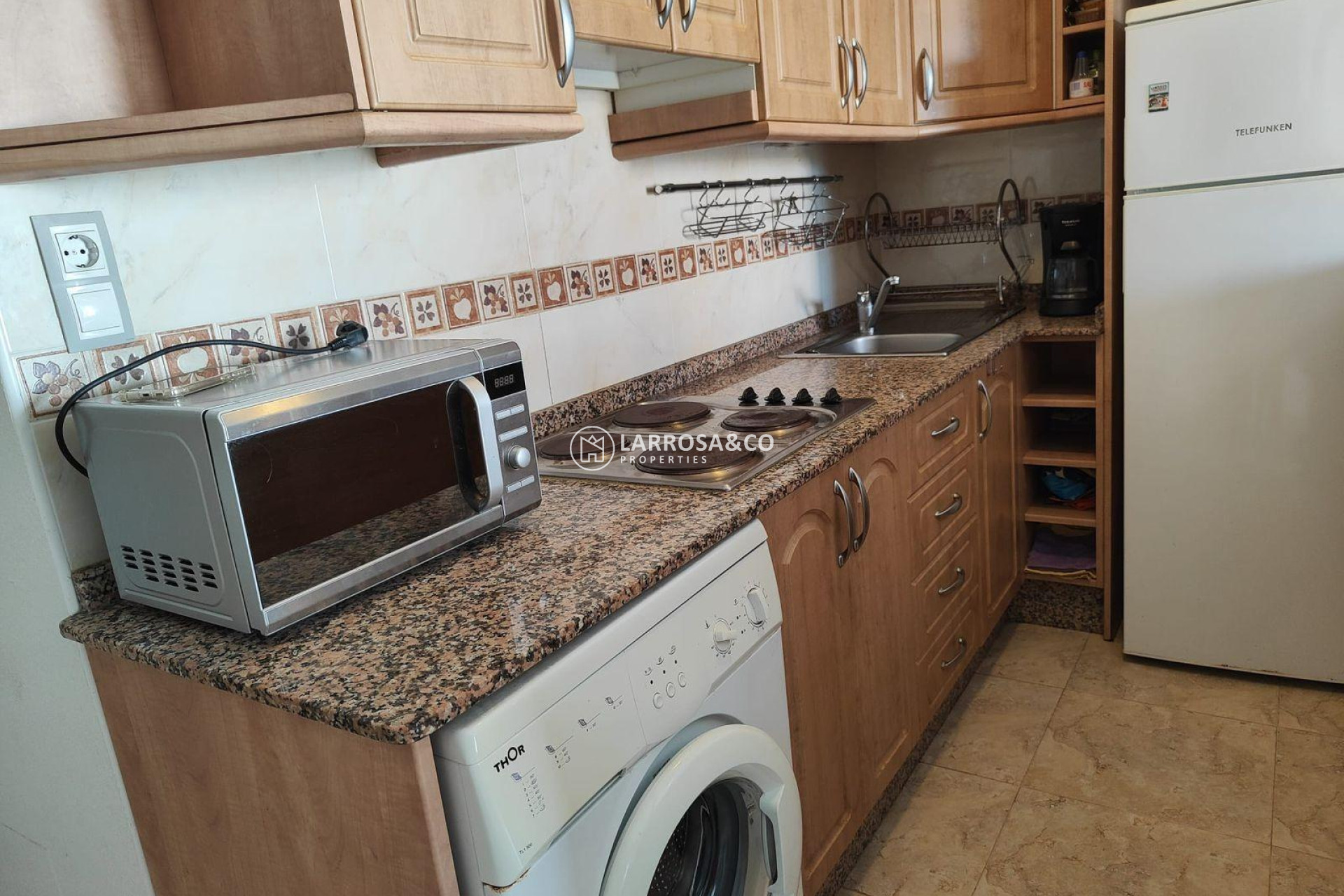 Resale - Apartment - Torrevieja - La Mata