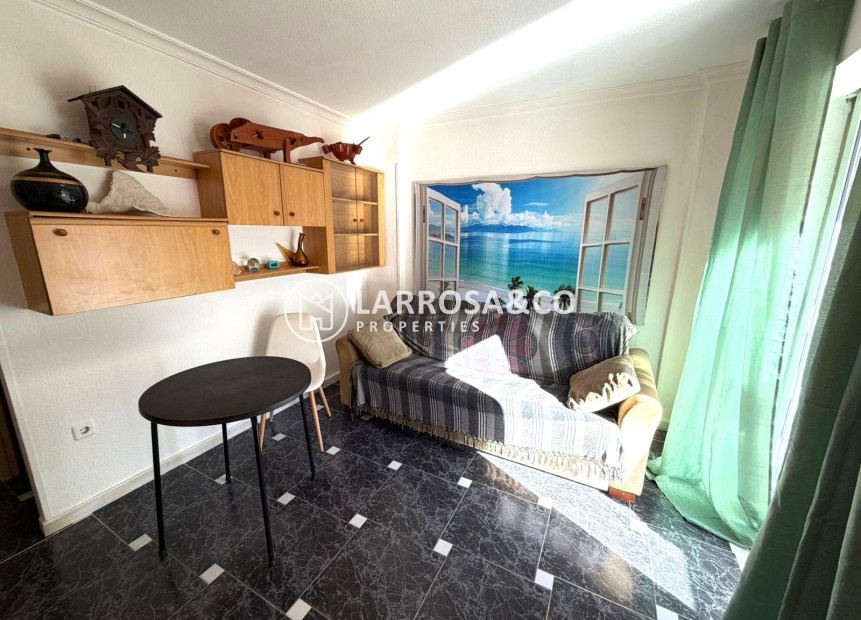 Resale - Apartment - Torrevieja - La Mata