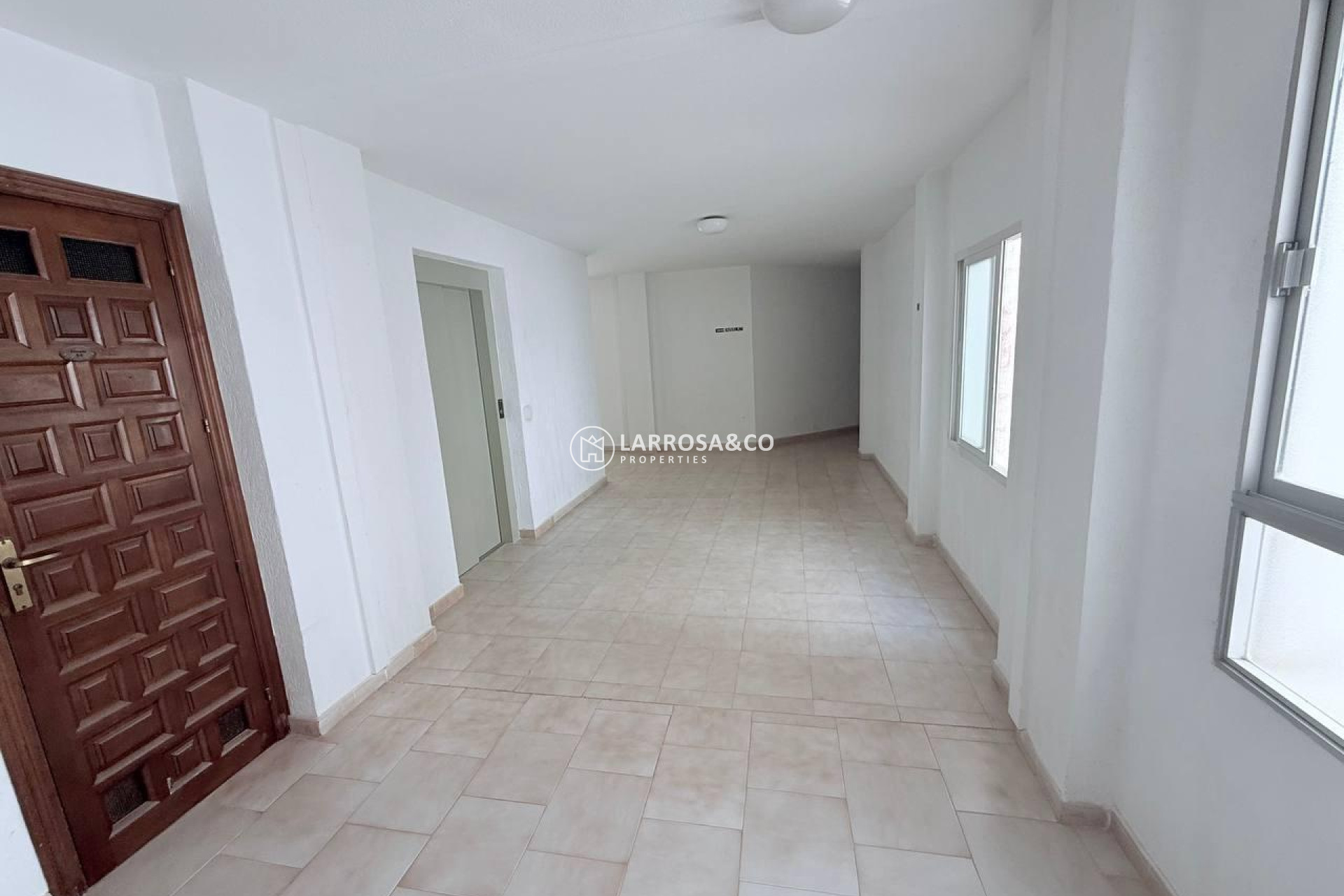 Resale - Apartment - Torrevieja - La Mata