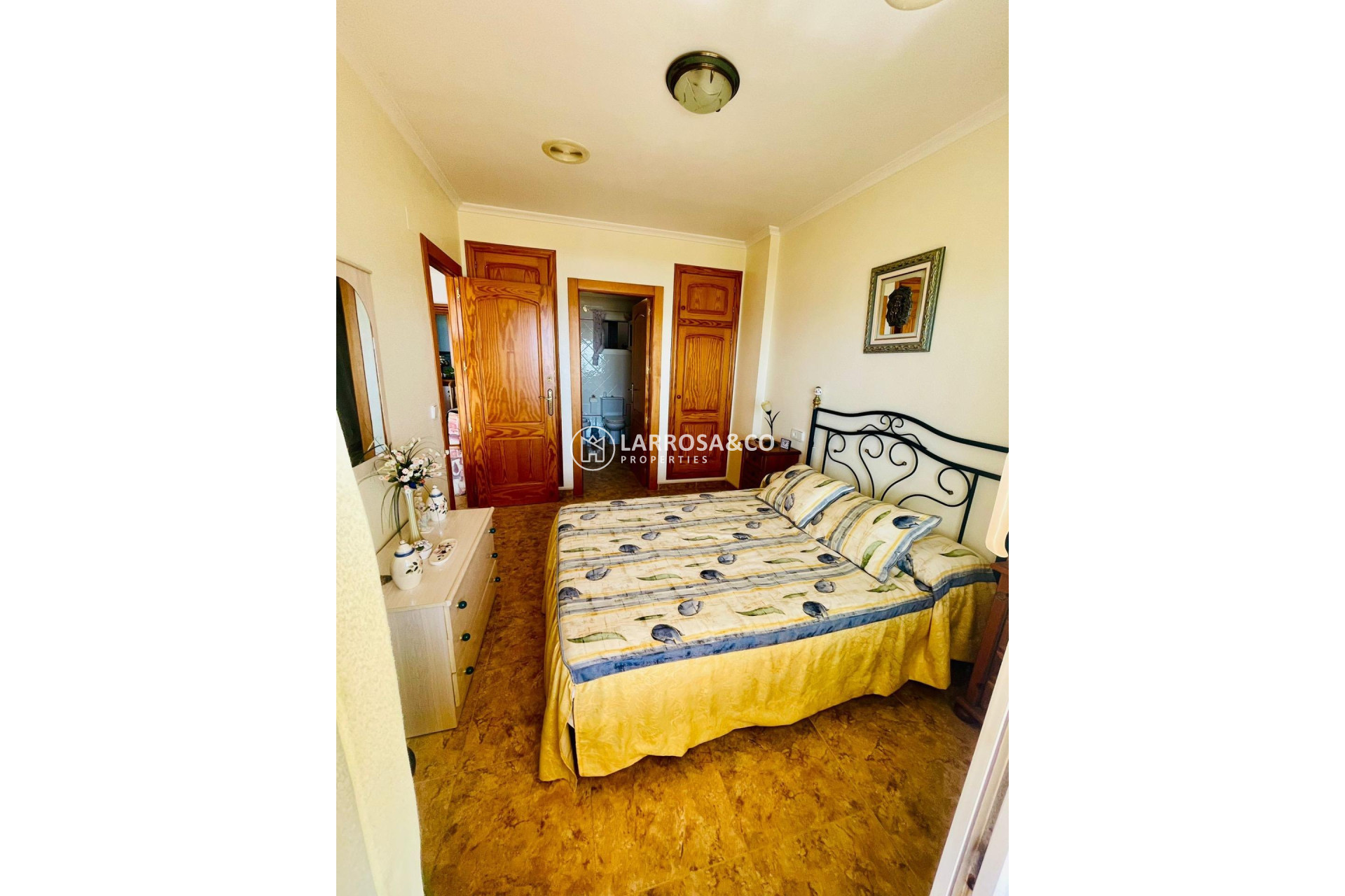 Resale - Apartment - Torrevieja - La Mata