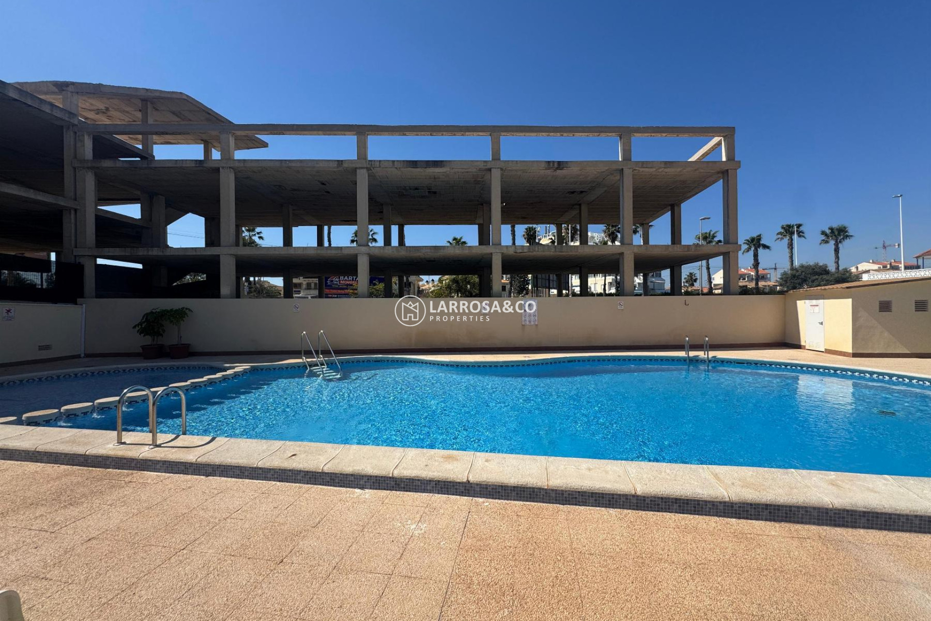 Resale - Apartment - Torrevieja - La Mata
