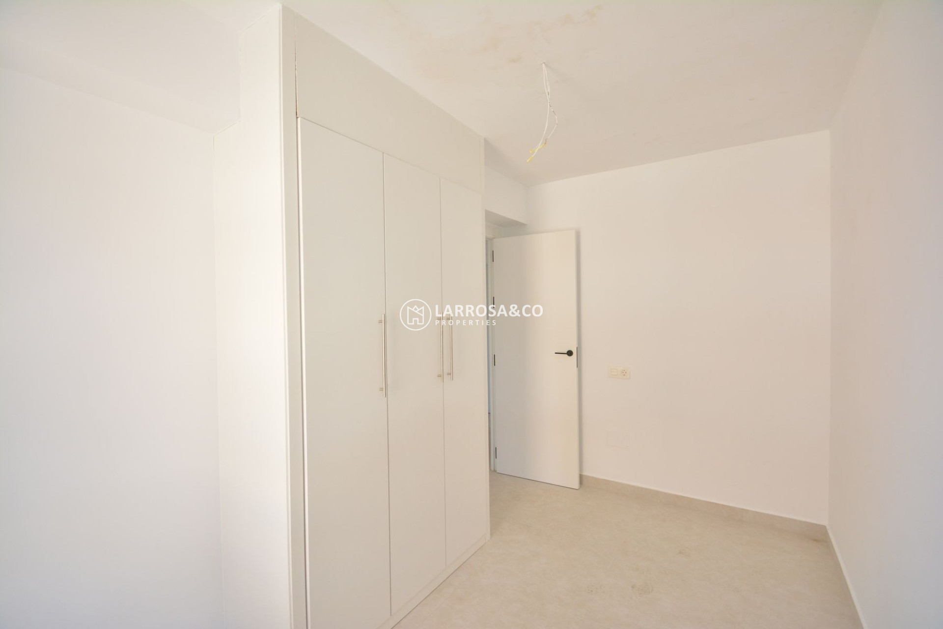 Resale - Apartment - Torrevieja - La Mata