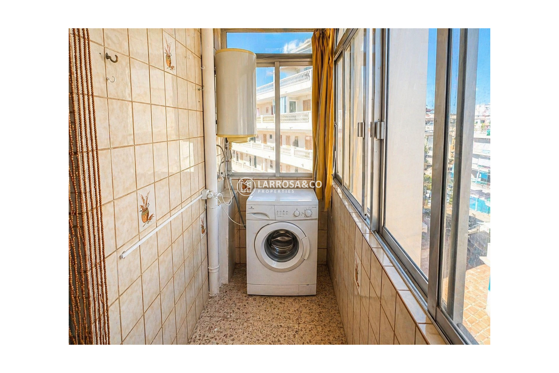 Resale - Apartment - Torrevieja - La Mata