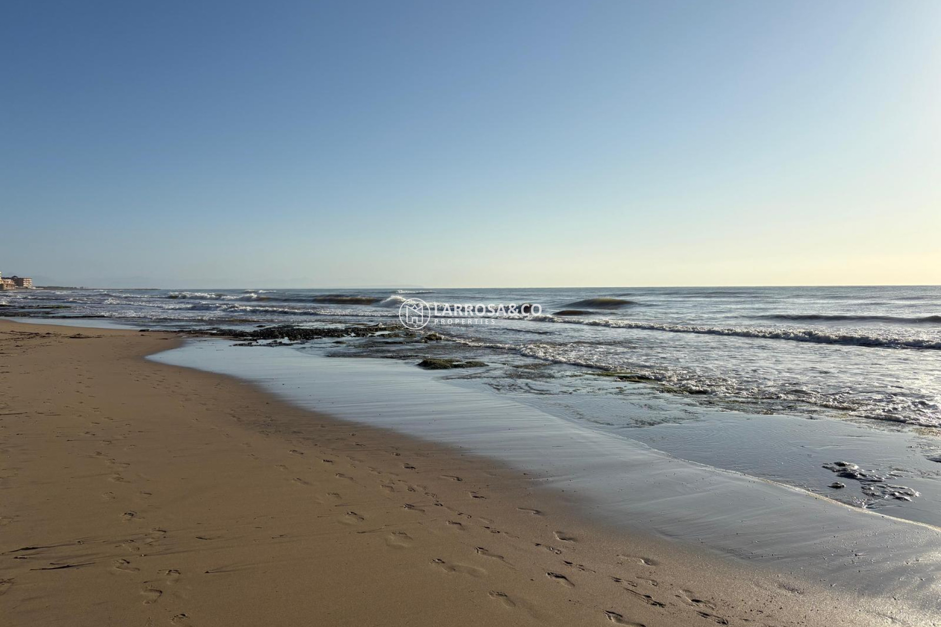 Resale - Apartment - Torrevieja - La Mata
