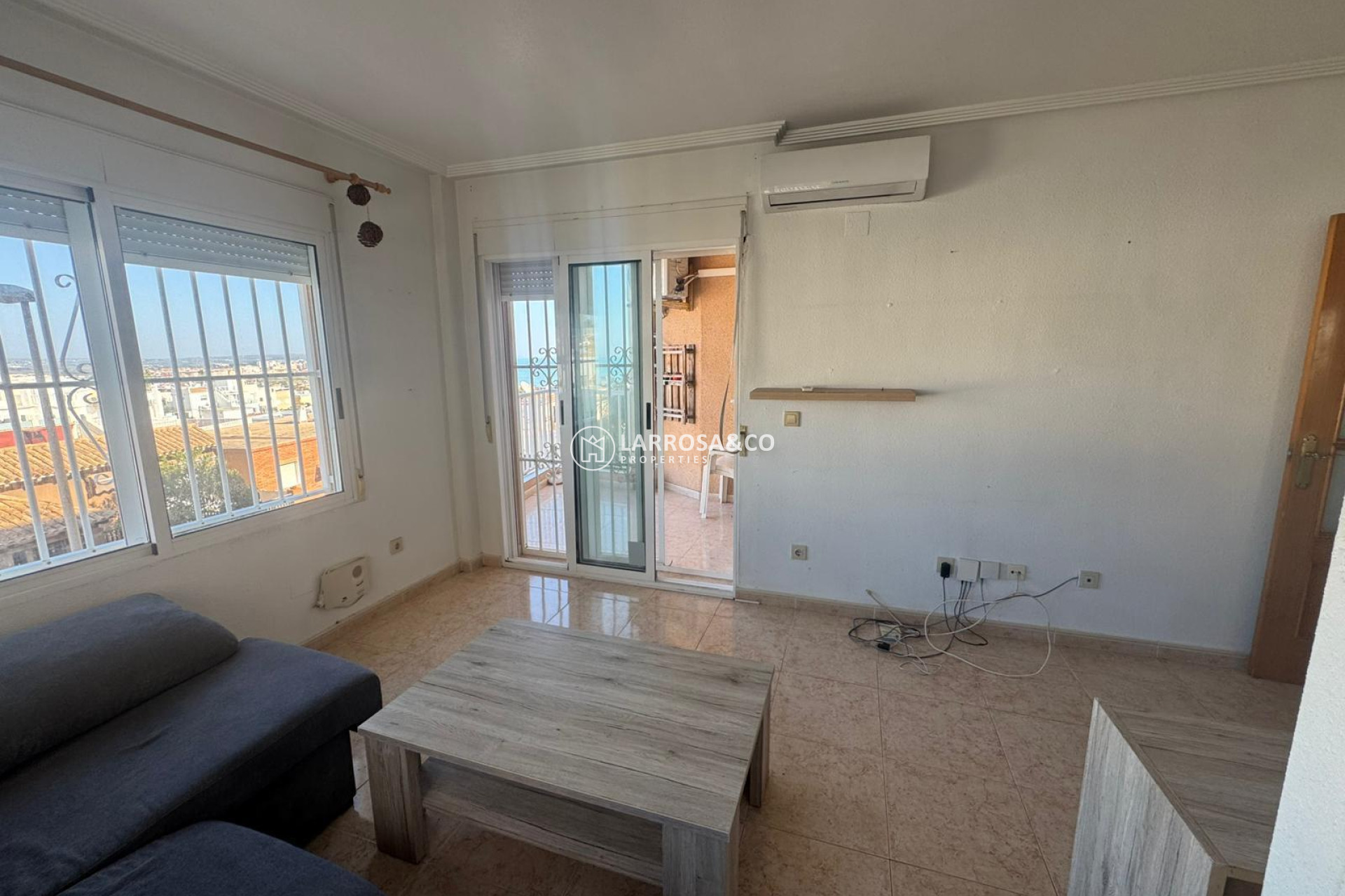 Resale - Apartment - Torrevieja - La Mata