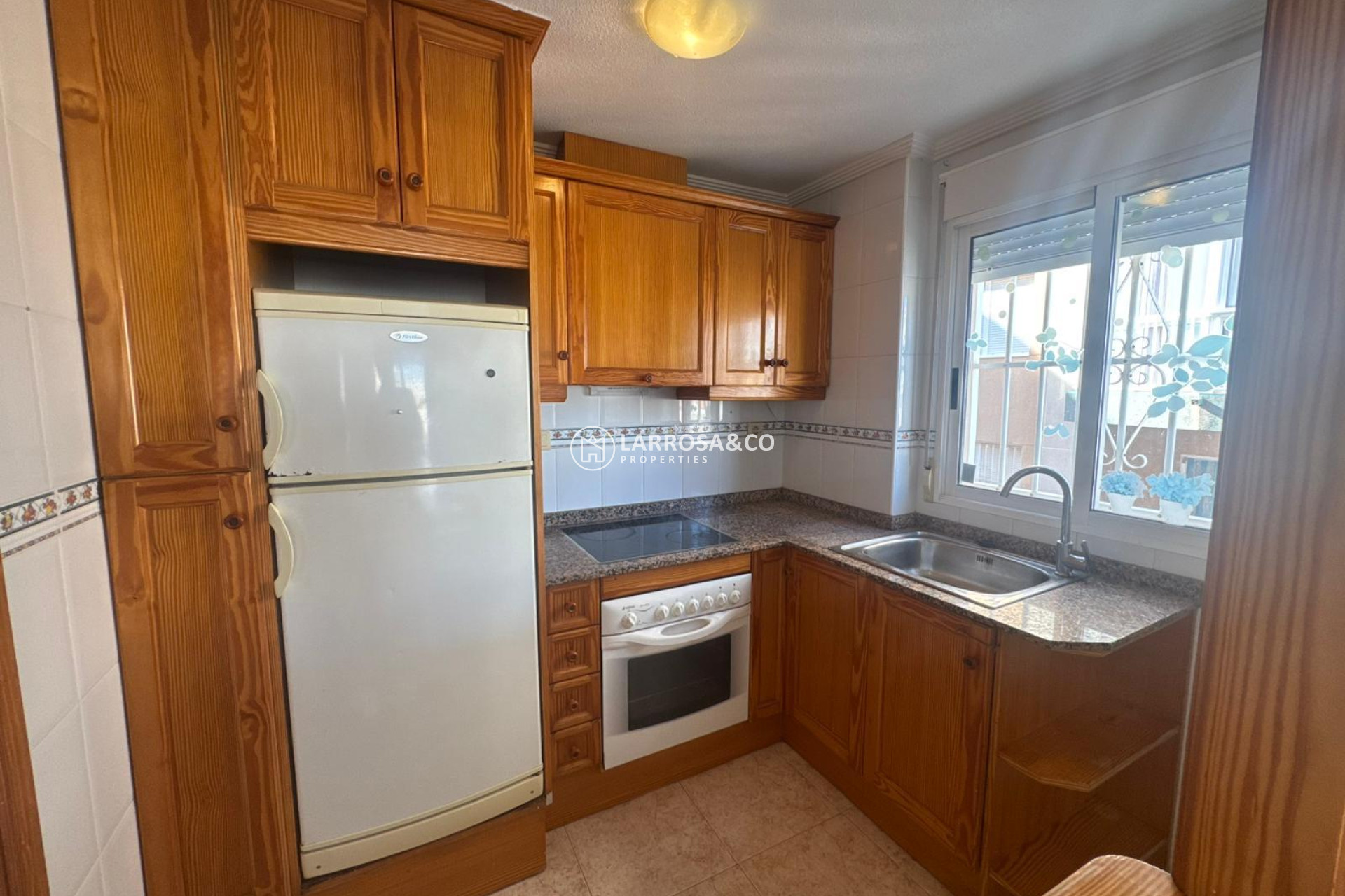 Resale - Apartment - Torrevieja - La Mata