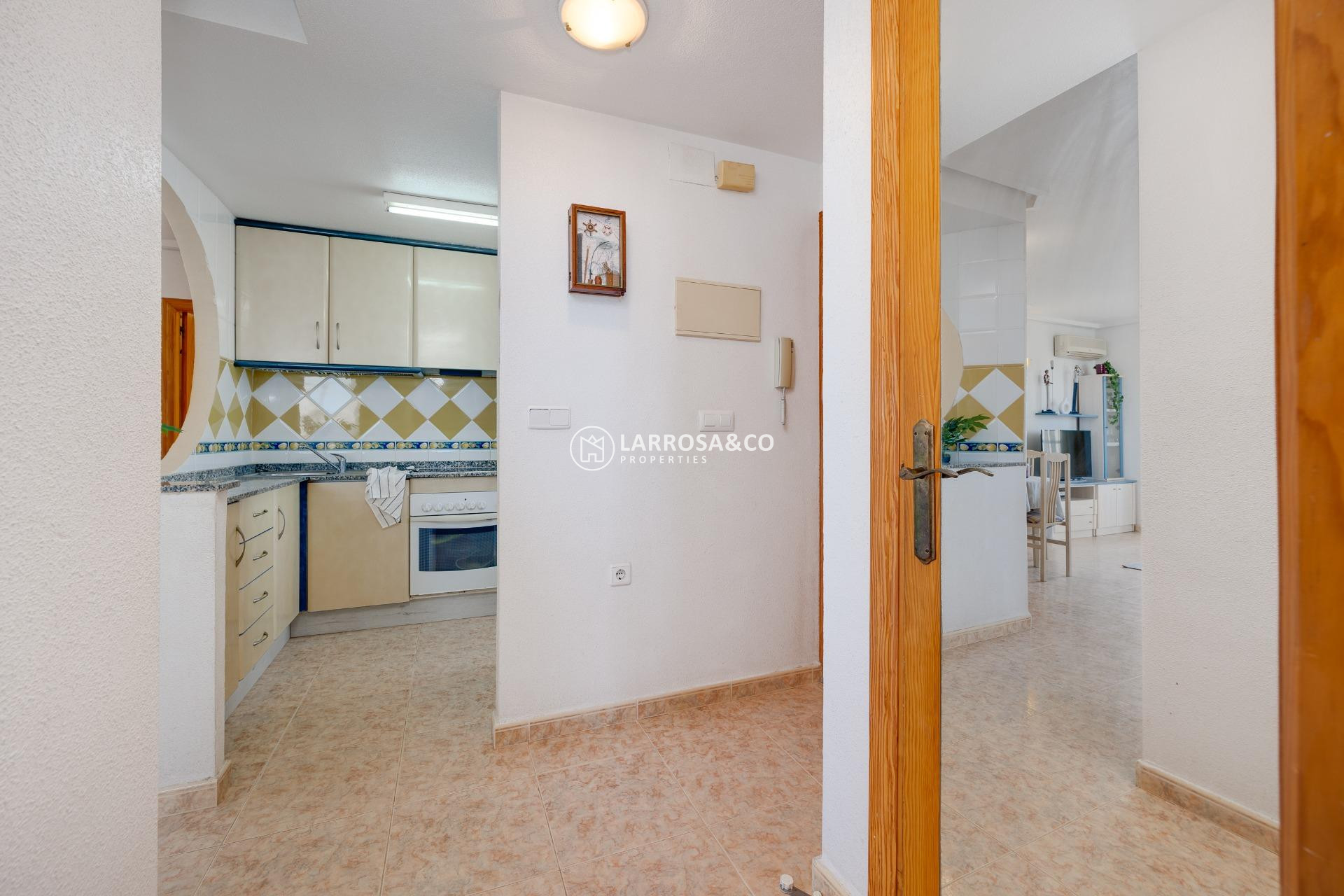 Resale - Apartment - Torrevieja - La veleta
