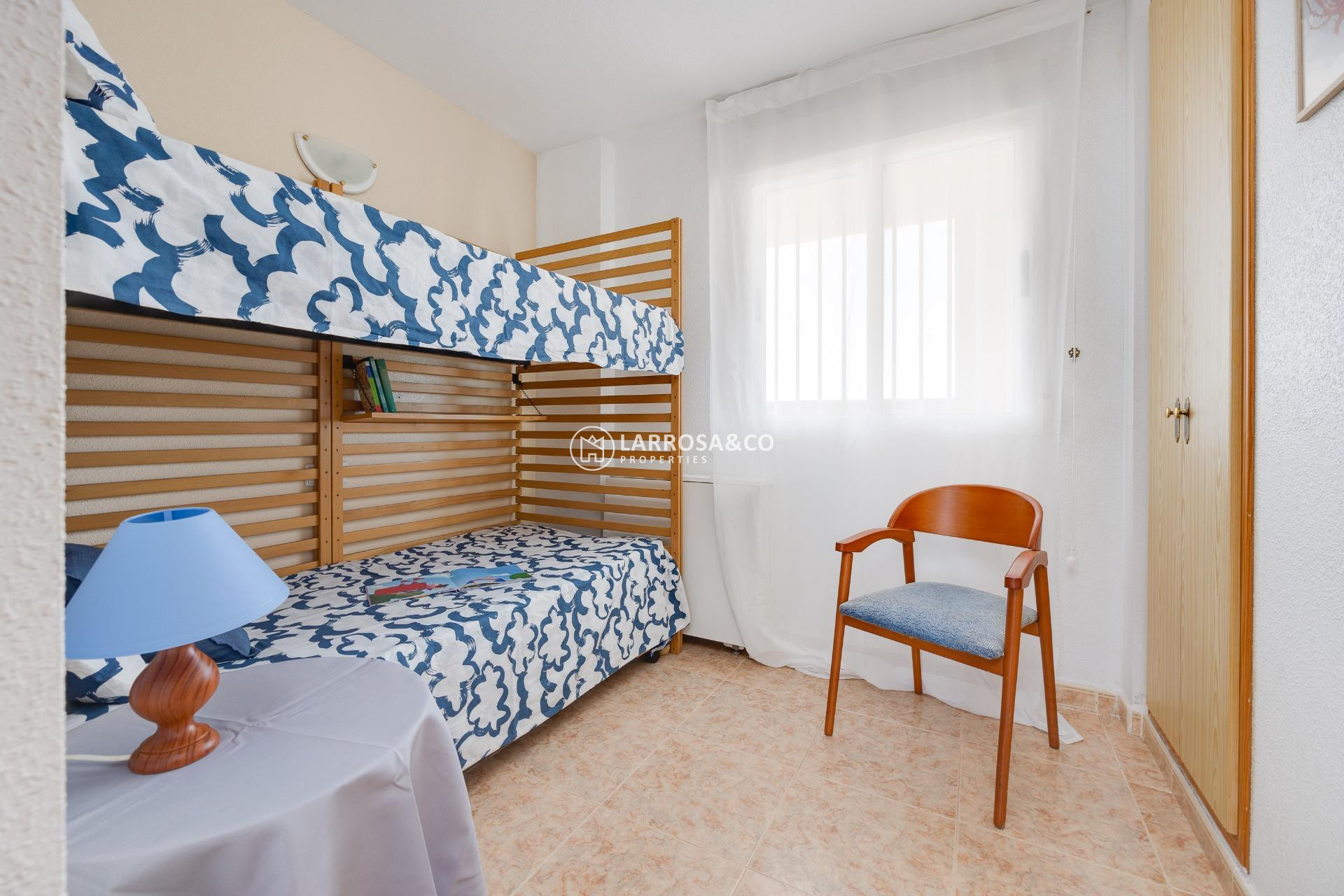 Resale - Apartment - Torrevieja - La veleta