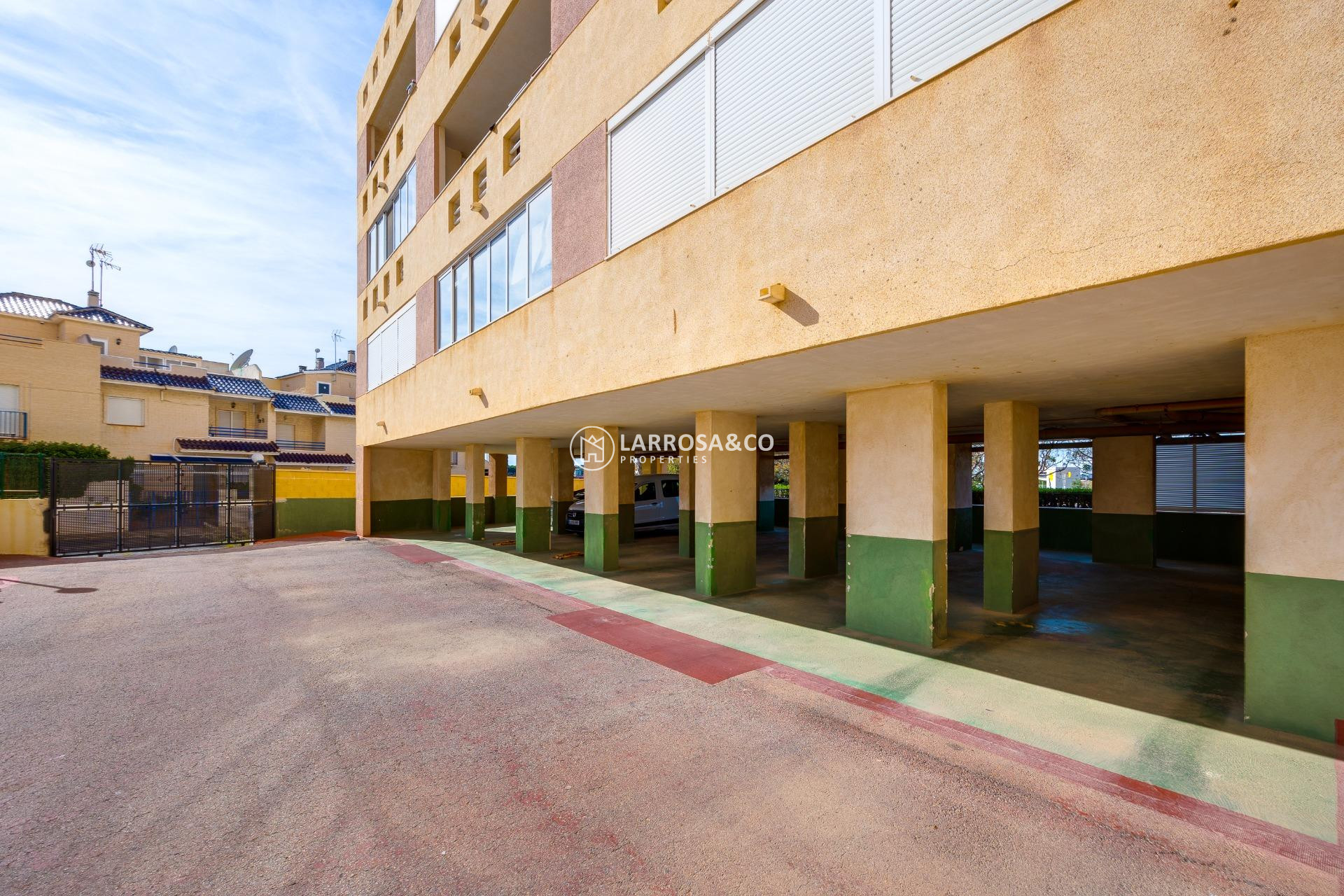 Resale - Apartment - Torrevieja - La veleta