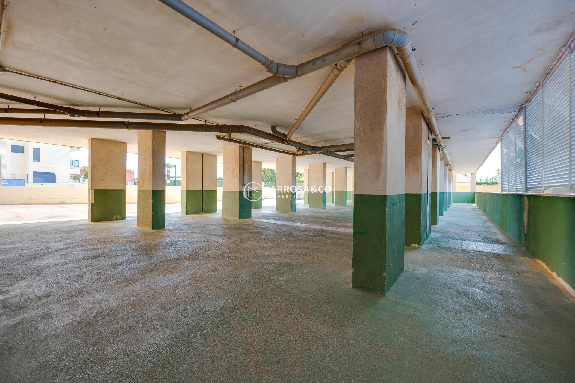 Resale - Apartment - Torrevieja - La veleta