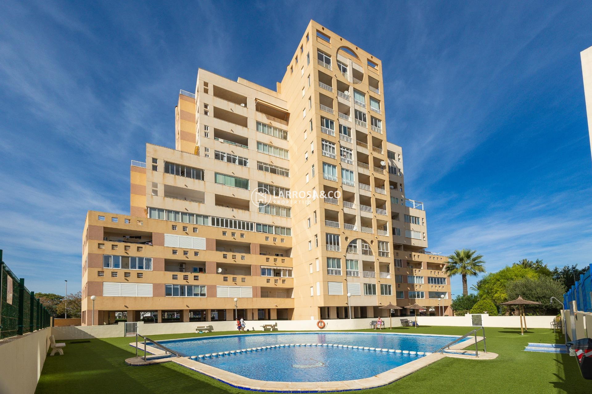 Resale - Apartment - Torrevieja - La veleta