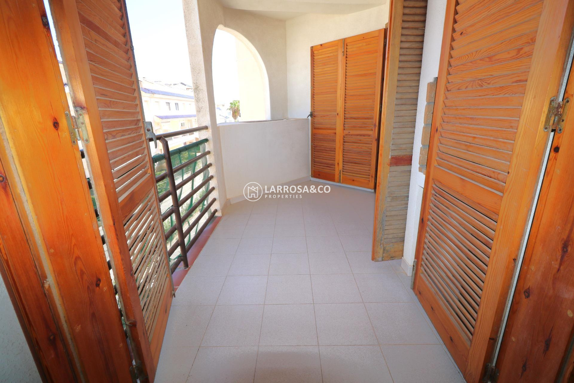 Resale - Apartment - Torrevieja - La veleta