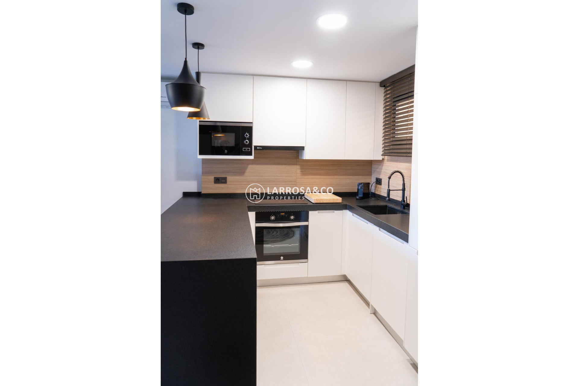 Resale - Apartment - Torrevieja - La veleta