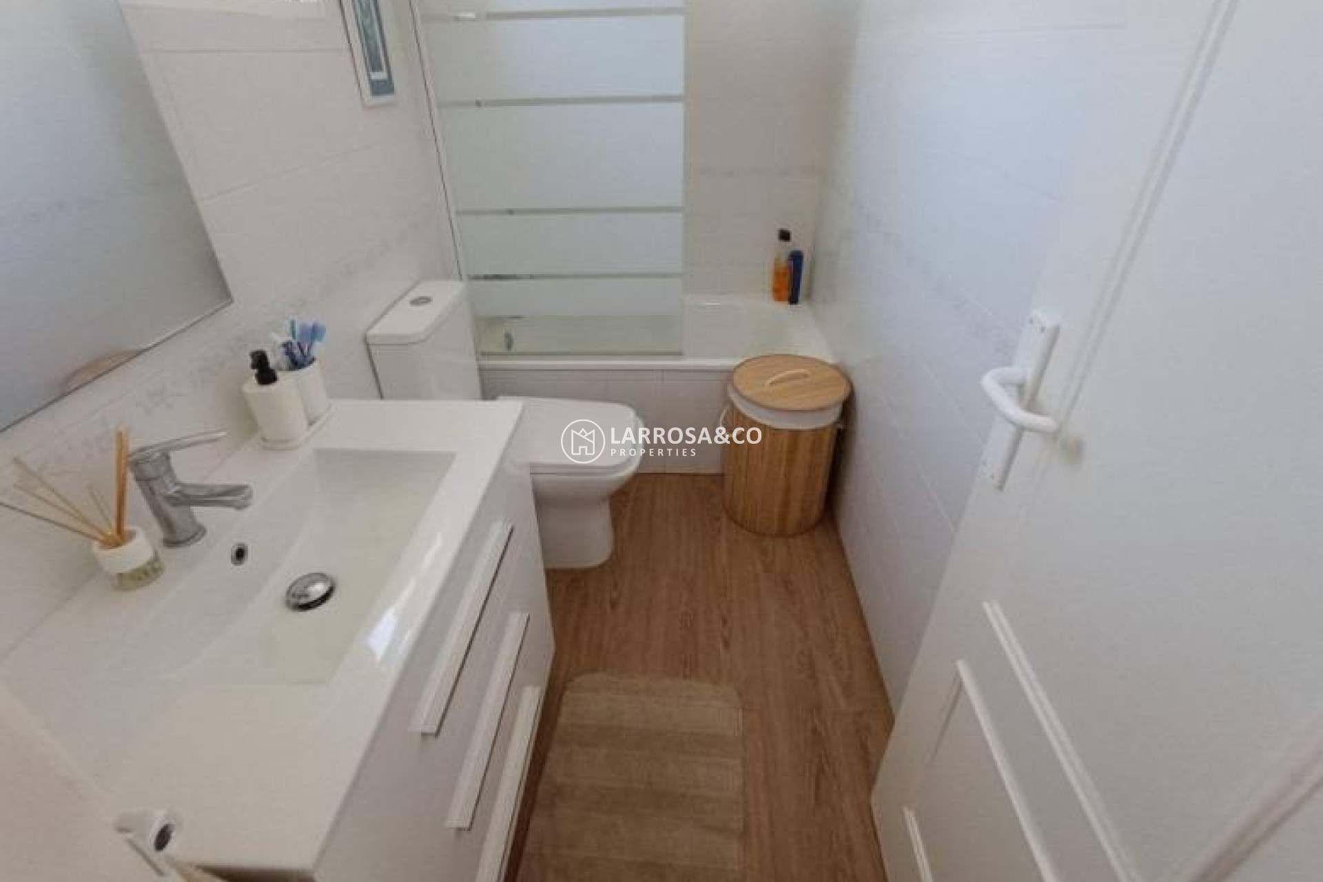 Resale - Apartment - Torrevieja - Los Balcones