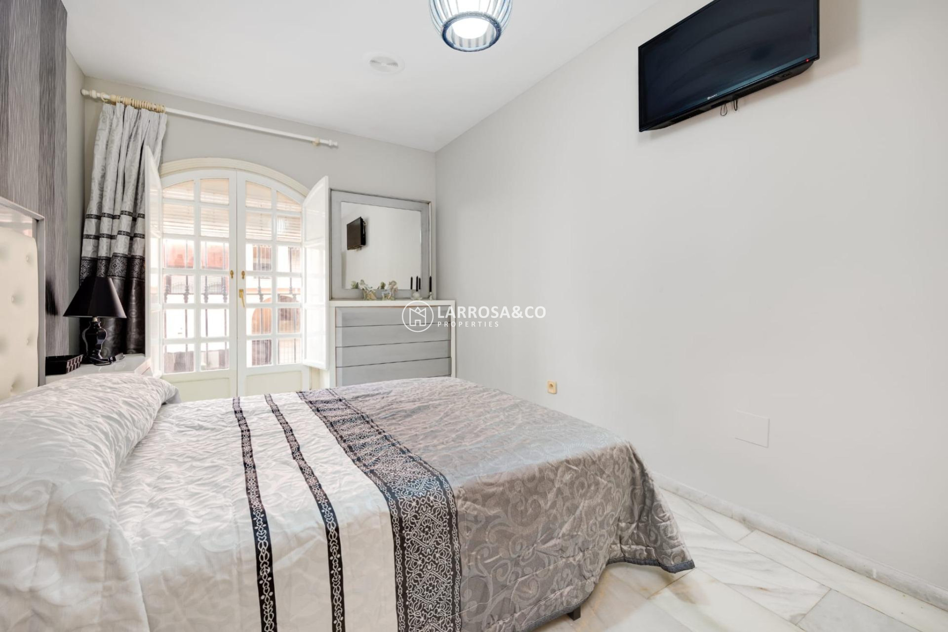 Resale - Apartment - Torrevieja - Los Frutales