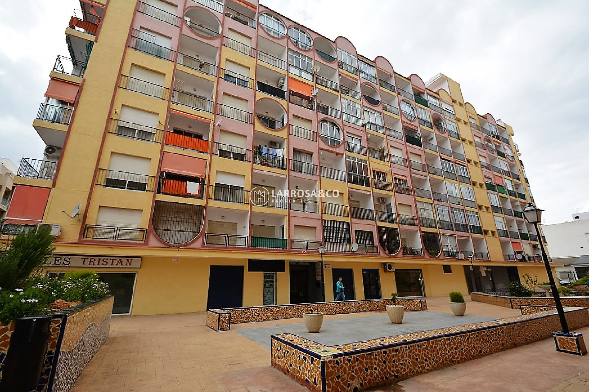 Resale - Apartment - Torrevieja - Los Locos Beach