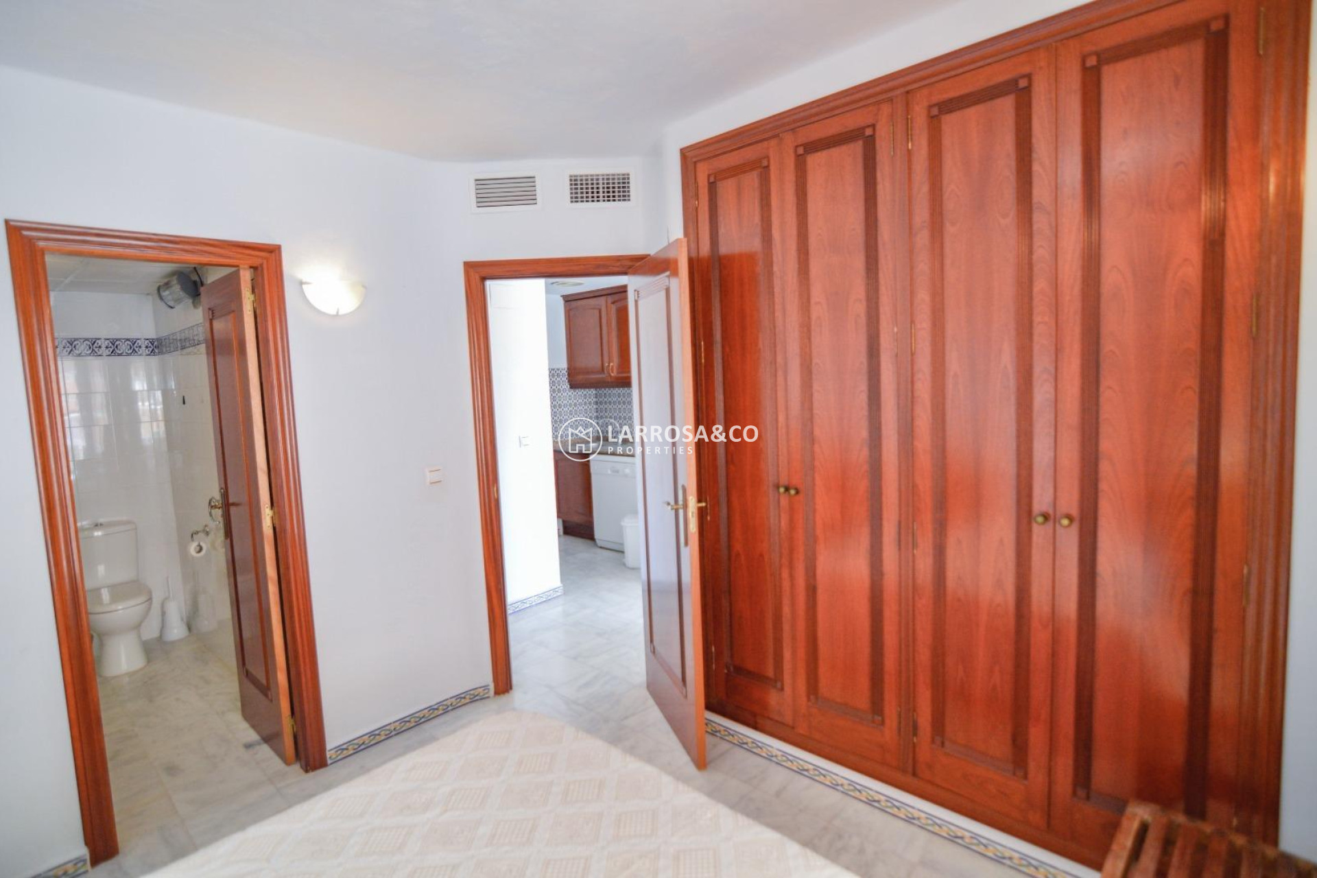 Resale - Apartment - Torrevieja - Los Locos Beach