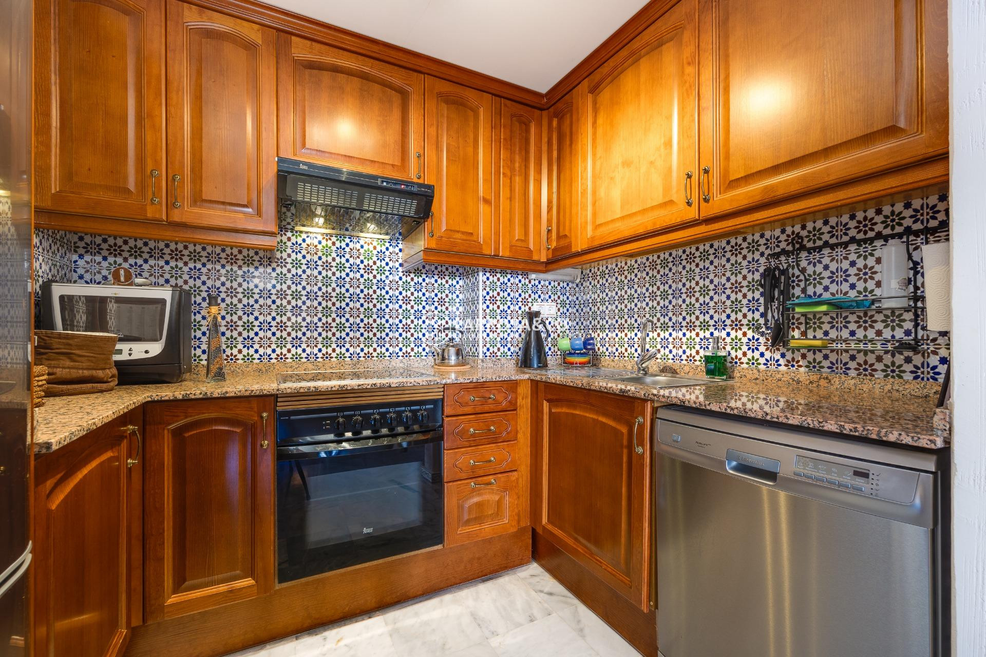 Resale - Apartment - Torrevieja - Los Locos Beach