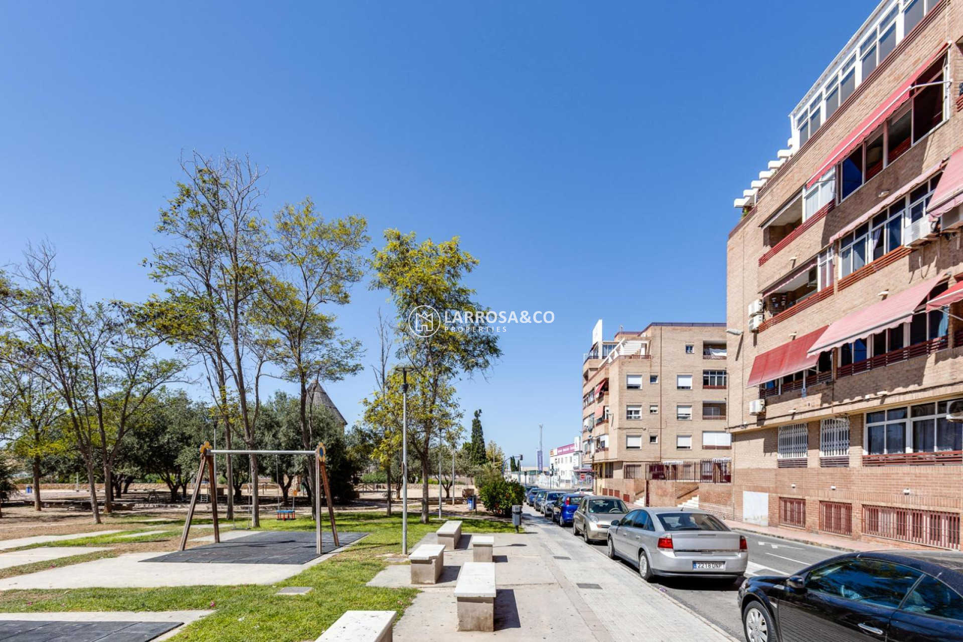 Resale - Apartment - Torrevieja - Los Locos Beach