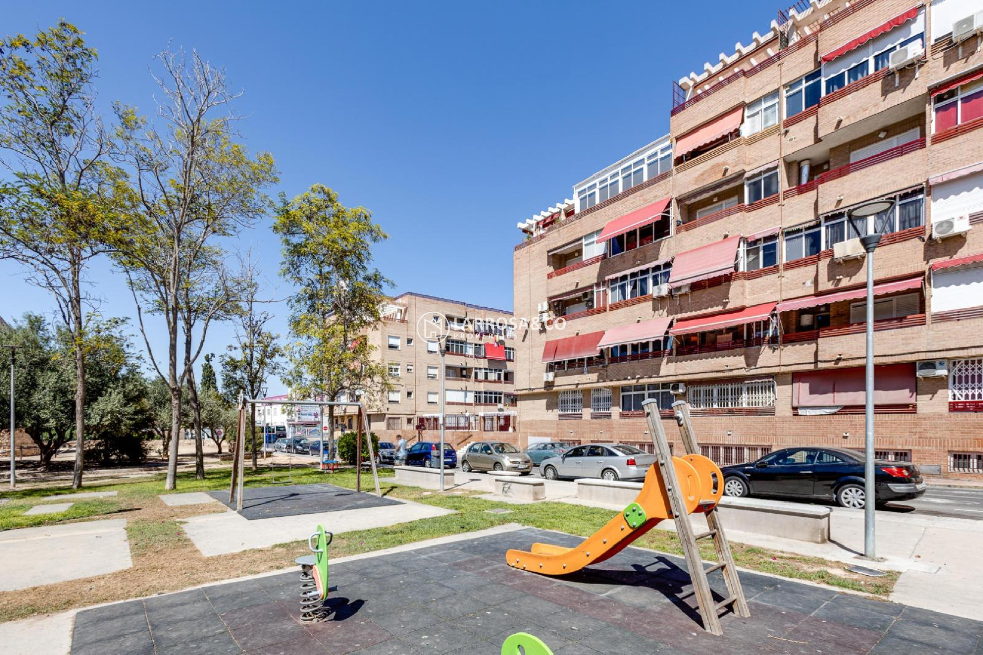 Resale - Apartment - Torrevieja - Los Locos Beach