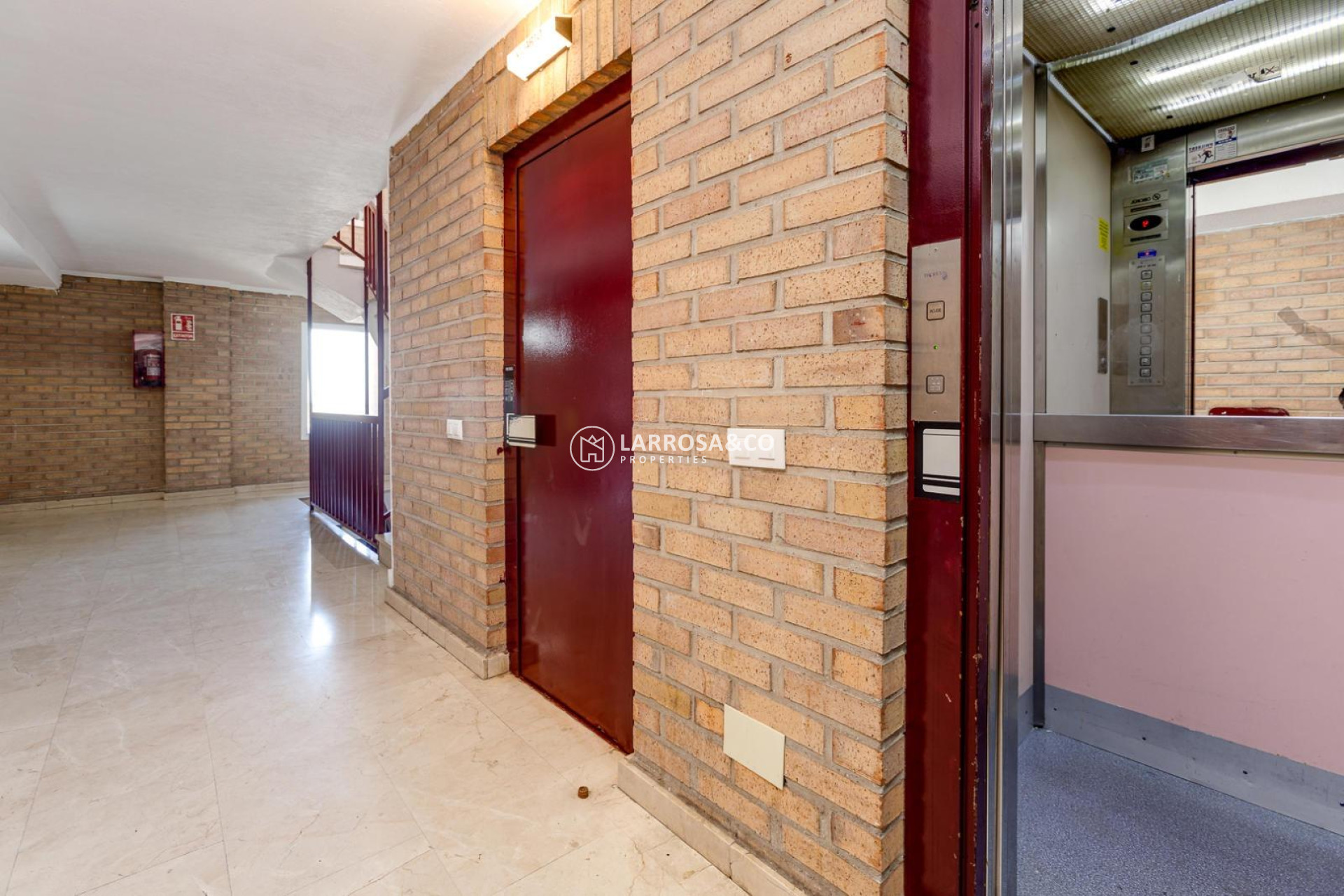 Resale - Apartment - Torrevieja - Los Locos Beach