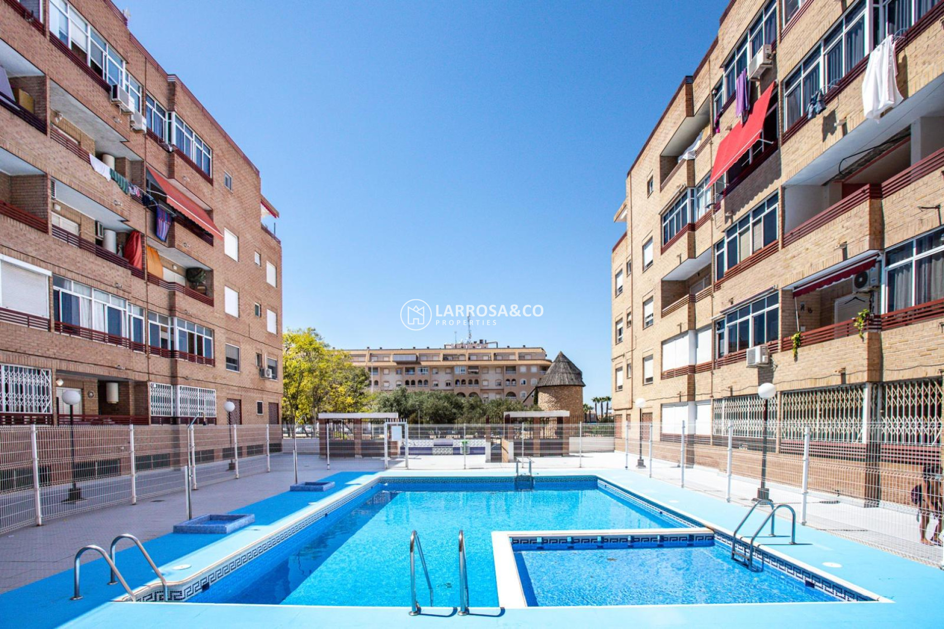 Resale - Apartment - Torrevieja - Los Locos Beach