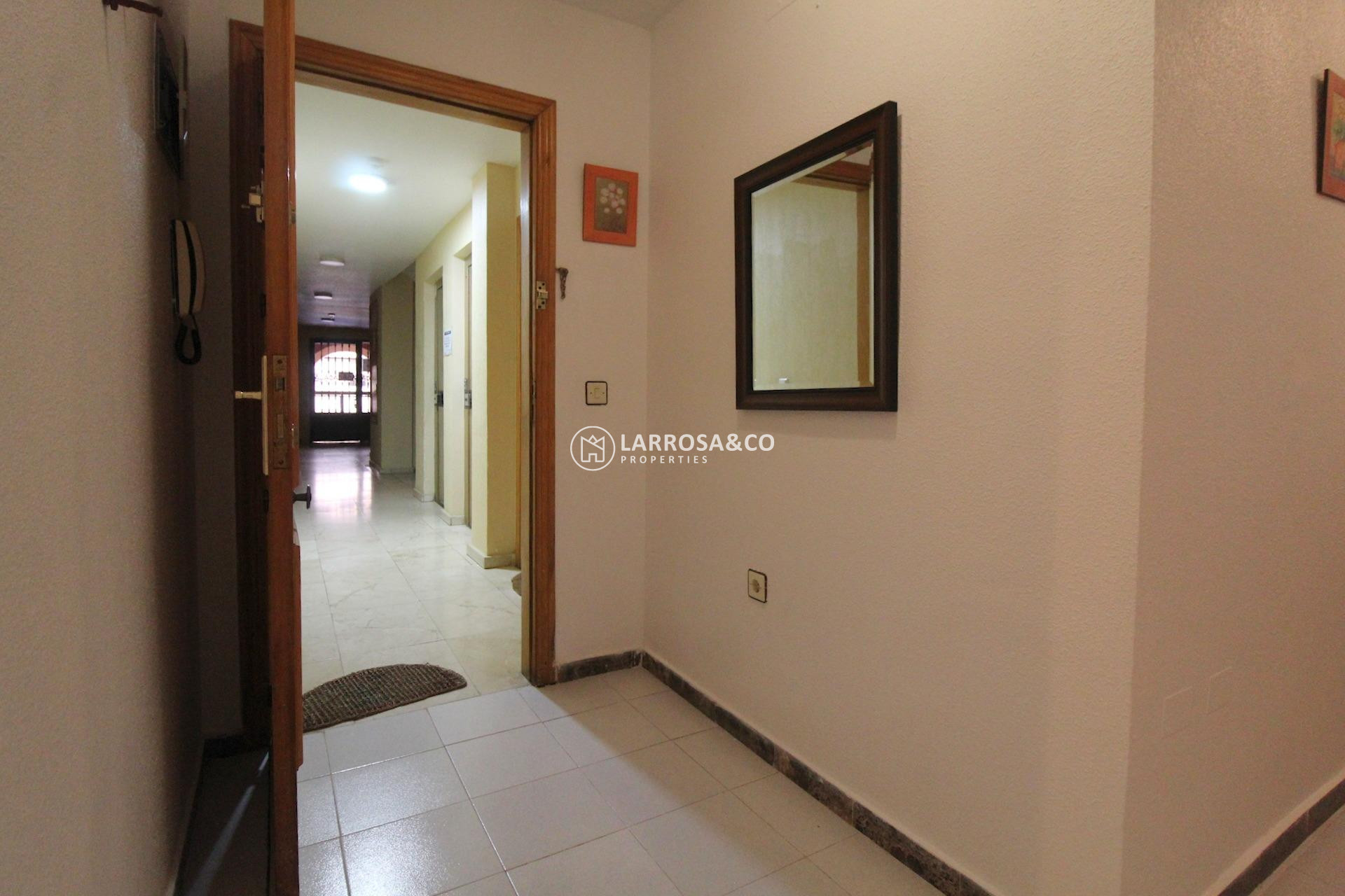 Resale - Apartment - Torrevieja - Los Locos Beach